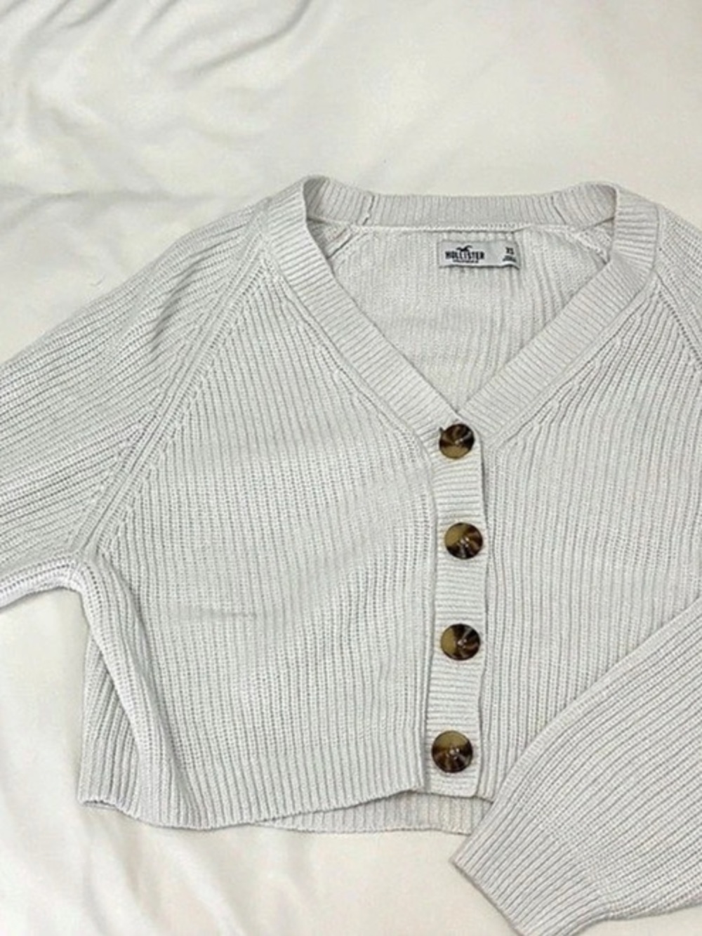 Hollister Cropped Button-Front Cardigan in White Size XS